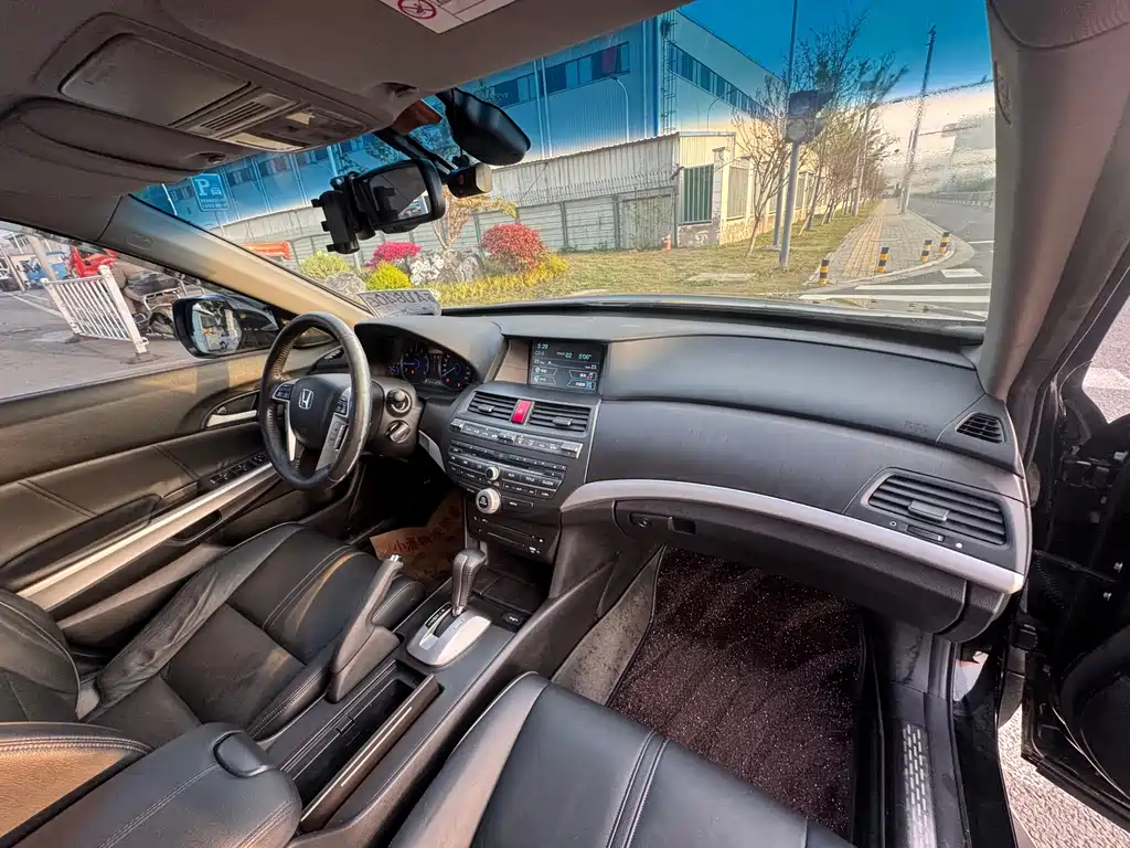 Crosstour 2.4 L Luxury