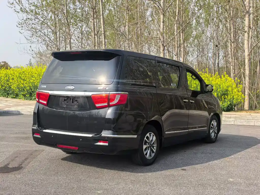 瑞风M6 瑞风M6 2018款 2.0 T 尊贵型
