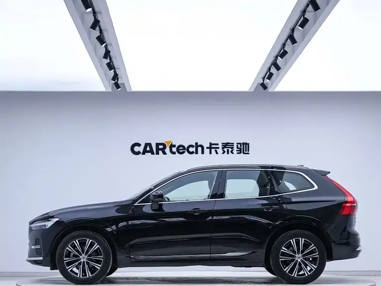 Volvo XC60 B5 4 WD Smart Vision Luxury