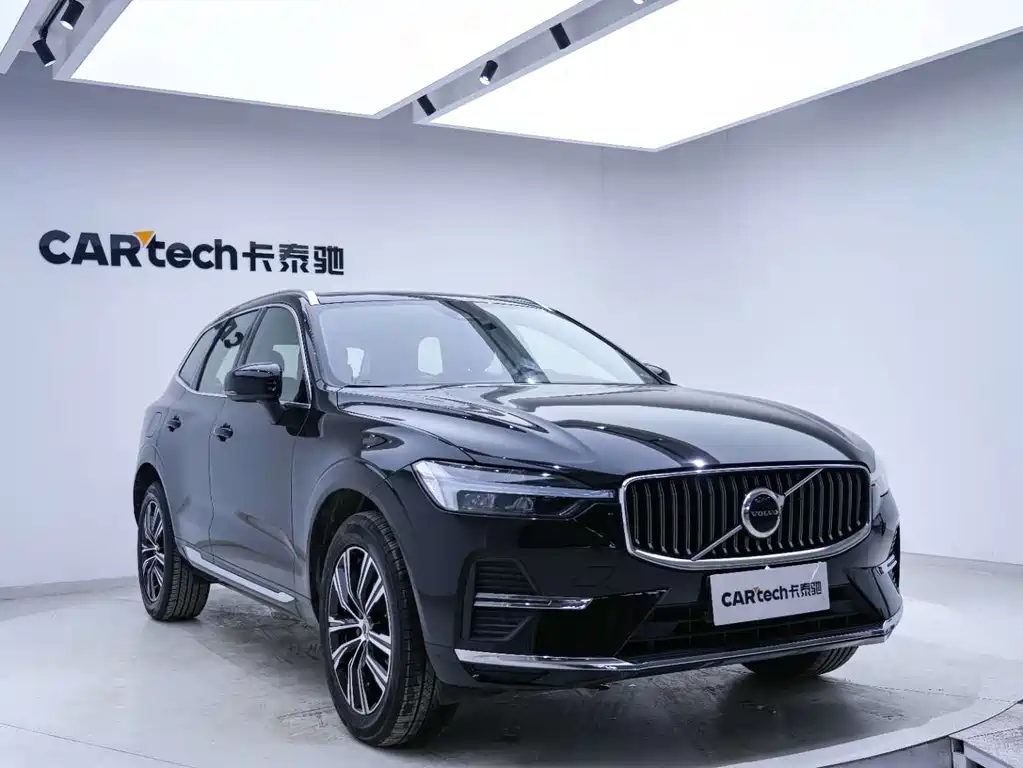 Volvo XC60 B5 4 WD Smart Vision Luxury