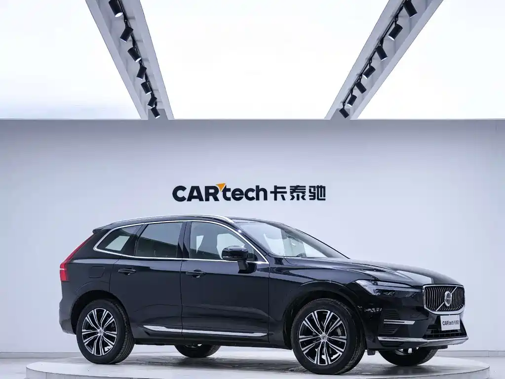 Volvo XC60 B5 4 WD Smart Vision Luxury