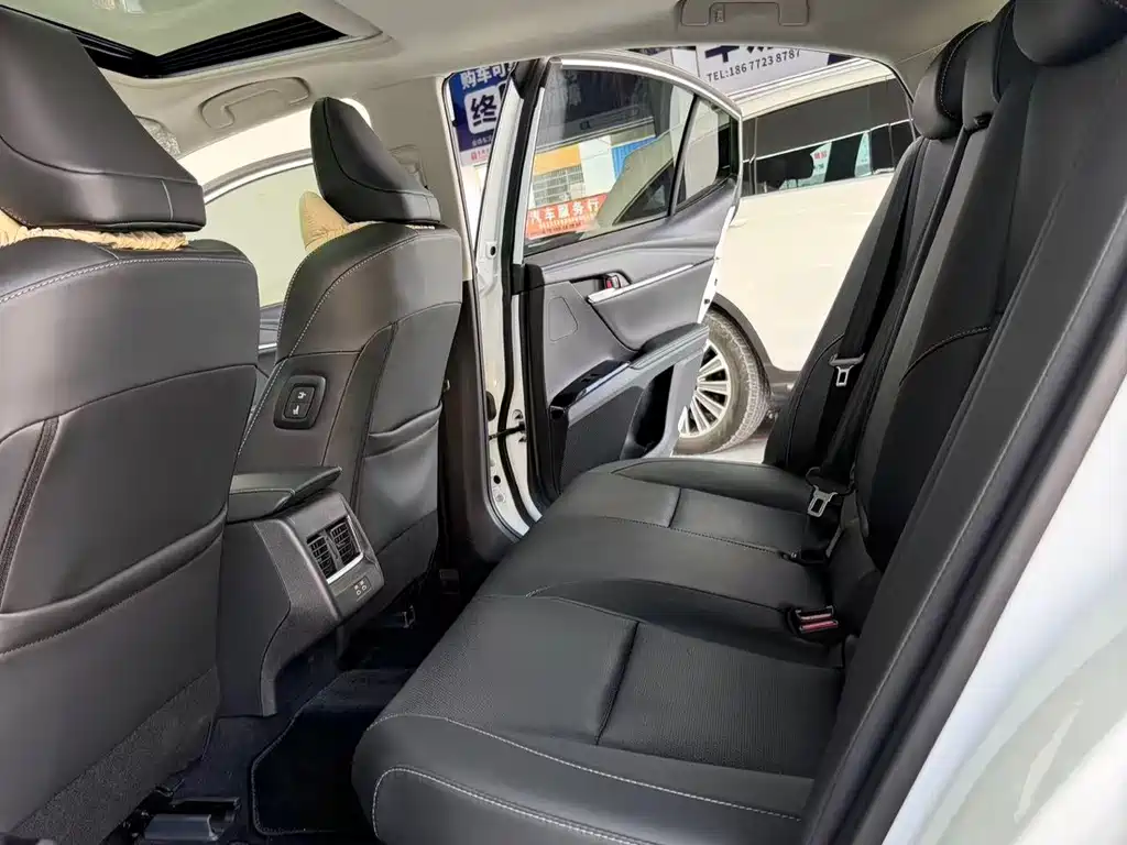 Camry Dual Engine 2.0 HGVP Luxury