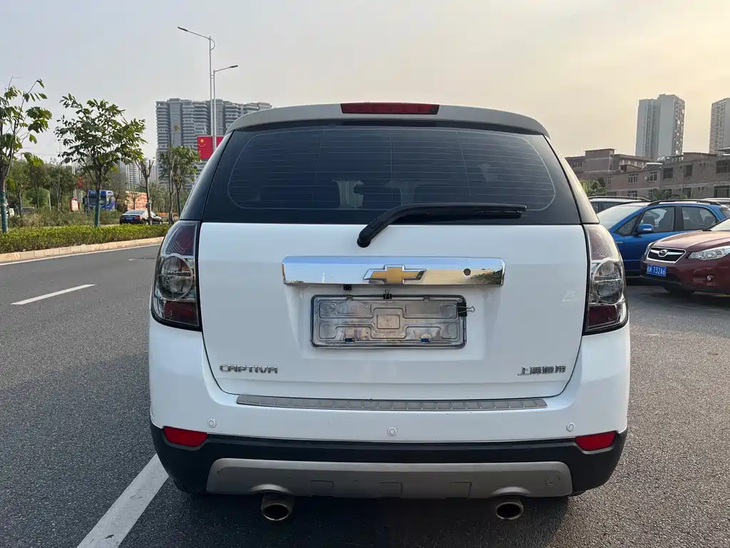 Captiva 科帕奇 2012款 2.4 L 两驱城市版 5座
