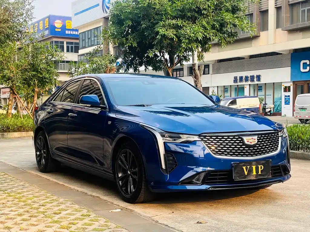 Cadillac CT4 28 T Luxury