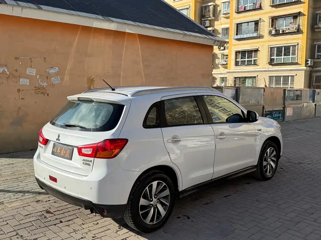 ASX 劲炫ASX 2016款 2.0 L CVT两驱领航版