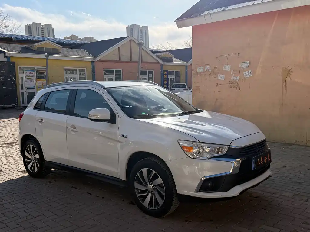 ASX 劲炫ASX 2016款 2.0 L CVT两驱领航版