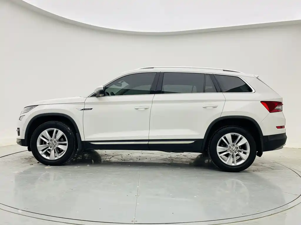 Kodiaq 柯迪亚克 2019款 改款 TSI330 5座两驱豪华优享版 国VI