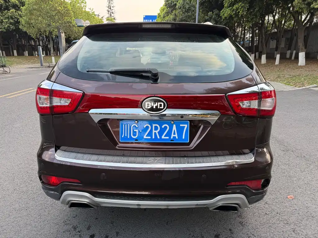 BYD S7 2.0 T Upgraded Auto Flagship