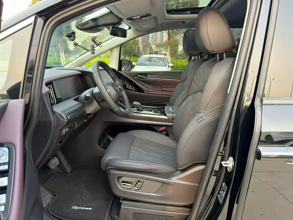 GAC Trumpchi M8 Leading Show Series 390 T Premium