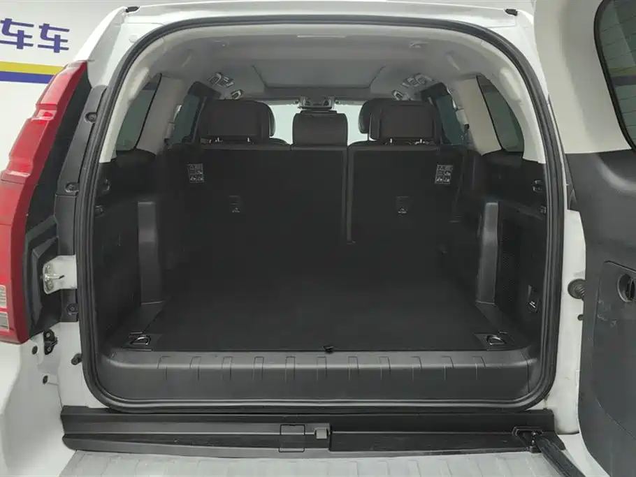 Haval H9 2.0 T Gasoline 4 WD Premium 5-seat