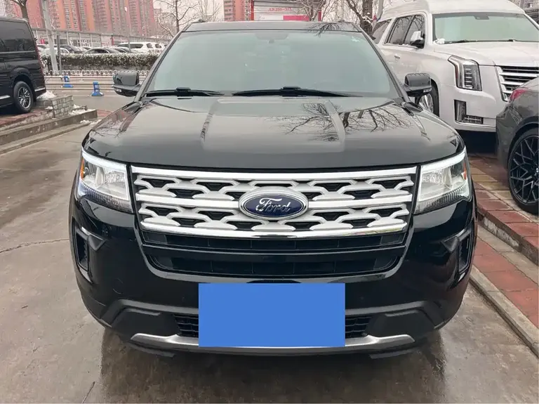 Ford Explorer (Import) 2.3 T Style