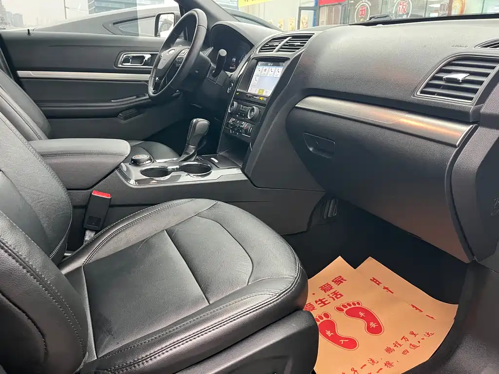 Explorer (Import) 2.3 T Style