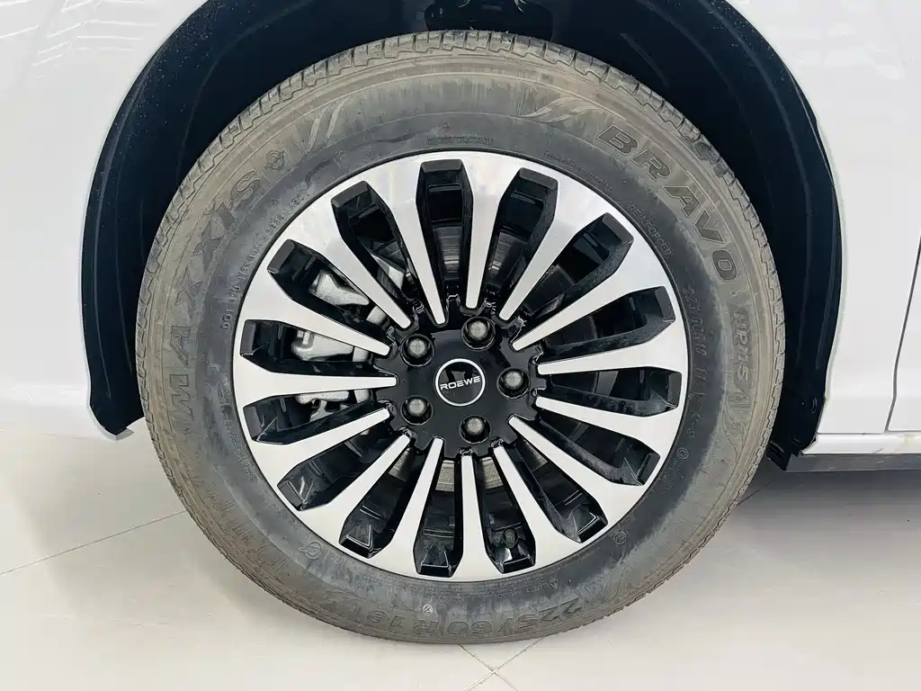 Roewe iMAX8 NEV 1.5 T DMH LaCrosse Luxury Enjoyment