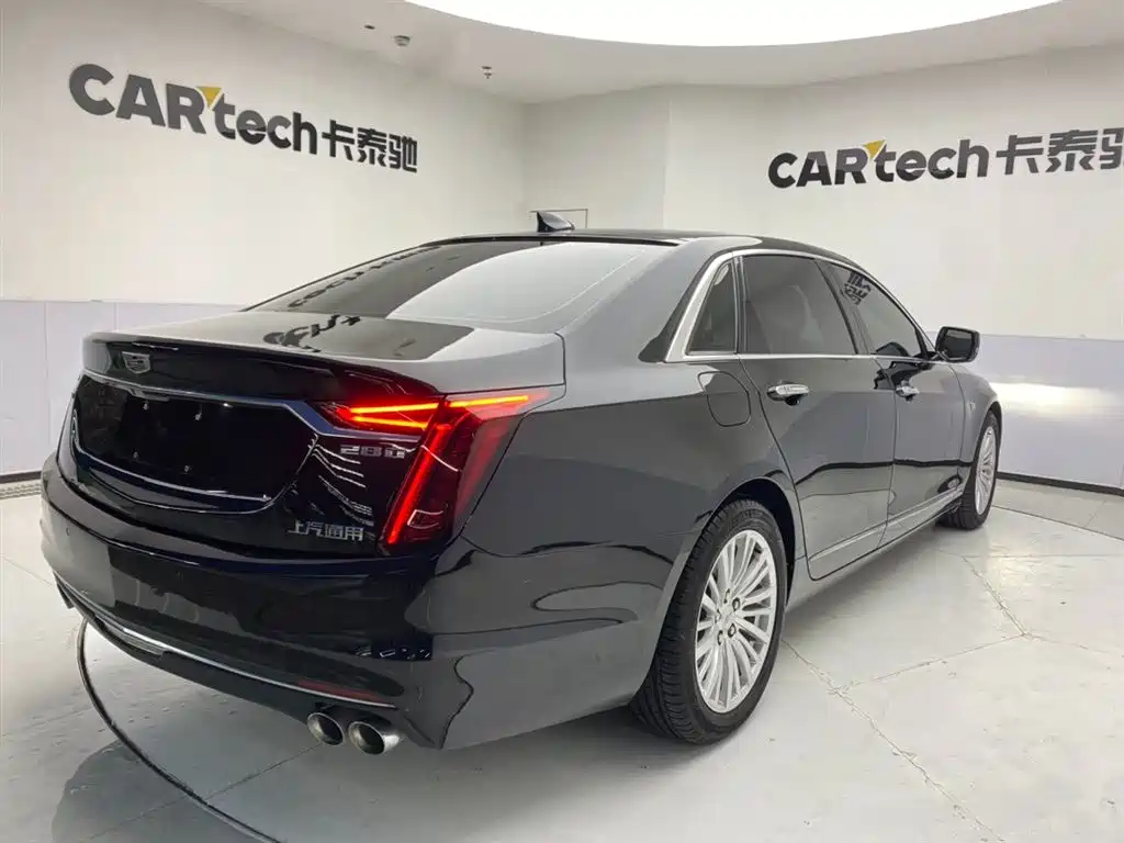 Cadillac CT6 28 T Luxury