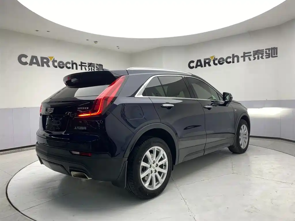 Cadillac XT4 Facelift 28 T 2 WD Tech