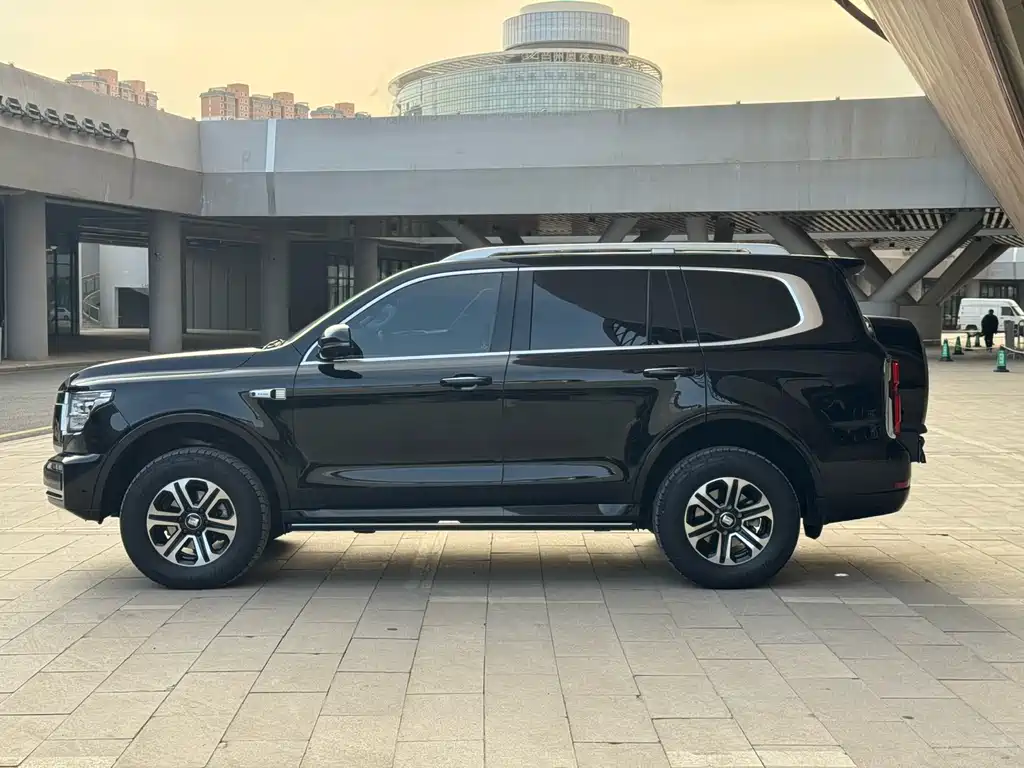 Tank 500 3.0 T Sport Realm 5-seat