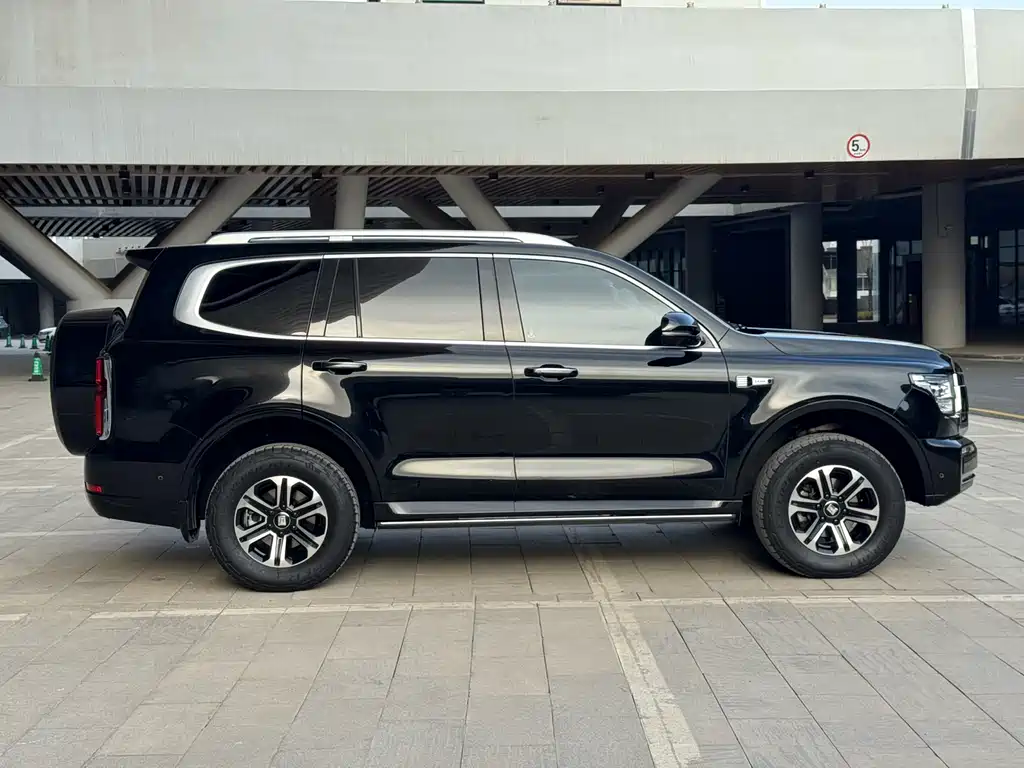 Tank 500 3.0 T Sport Realm 5-seat