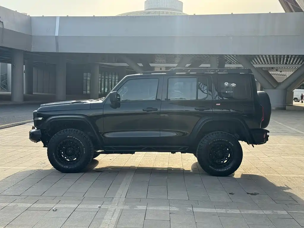 Tank 500 3.0 T Sport Realm 5-seat