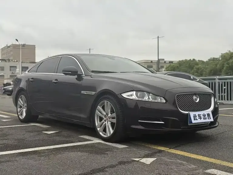 Jaguar XJ XJL 3.0 SC 4 WD Flagship Business