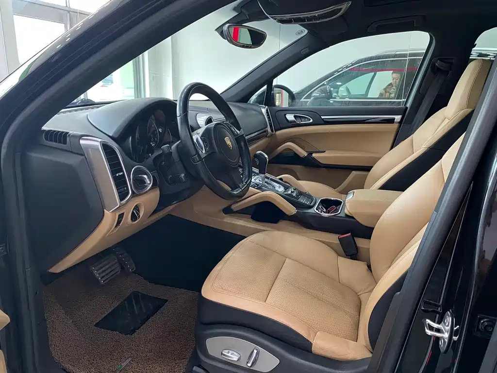 Cayenne Cayenne Platinum Edition 3.0 T