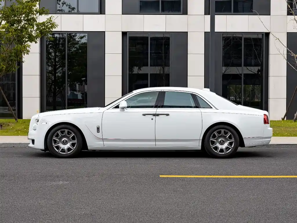 Ghost 6.6 T Standard Wheelbase