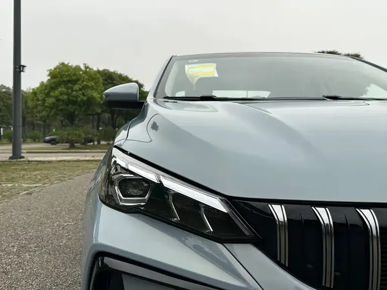Geely Binrui Binrui COOL 1.5 T DCT Dragon