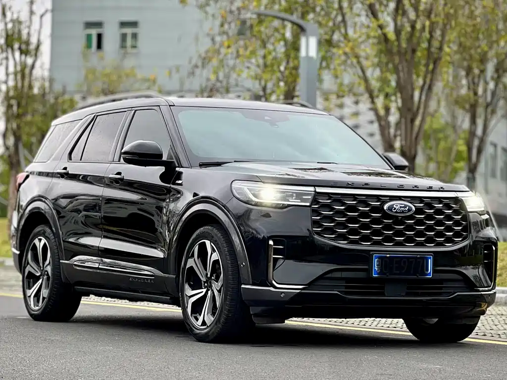 Explorer EcoBoost 285 4 WD ST-LINE 6-seat