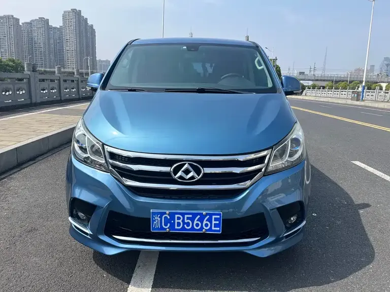 Maxus G10 PLUS 2.0 T Auto Executive
