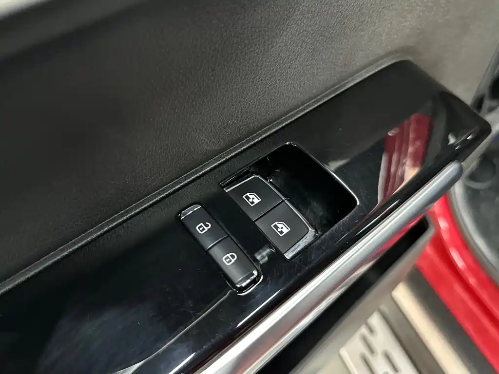 BAIC BJ40 2.0 T Auto 4 WD Tribute 2020 Swordsman