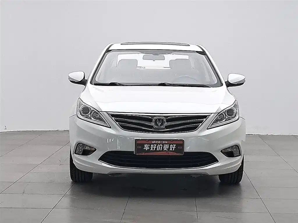 Eado 1.6 L Auto Luxury