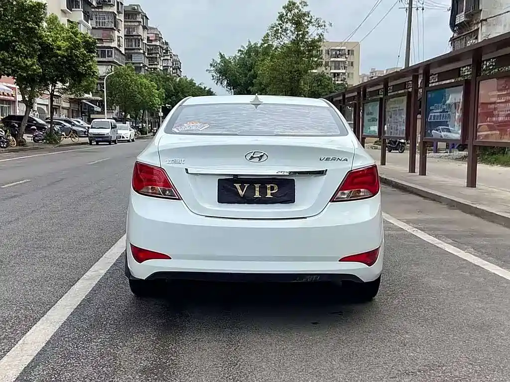 Accent 1.4 L Manual Intelligent GLS