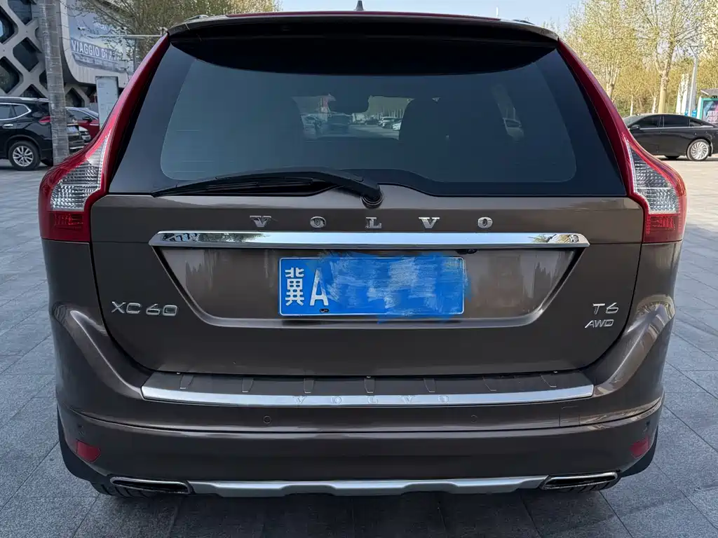 Volvo XC60 (Import) 沃尔沃XC60(进口) 2015款 T6 智逸版