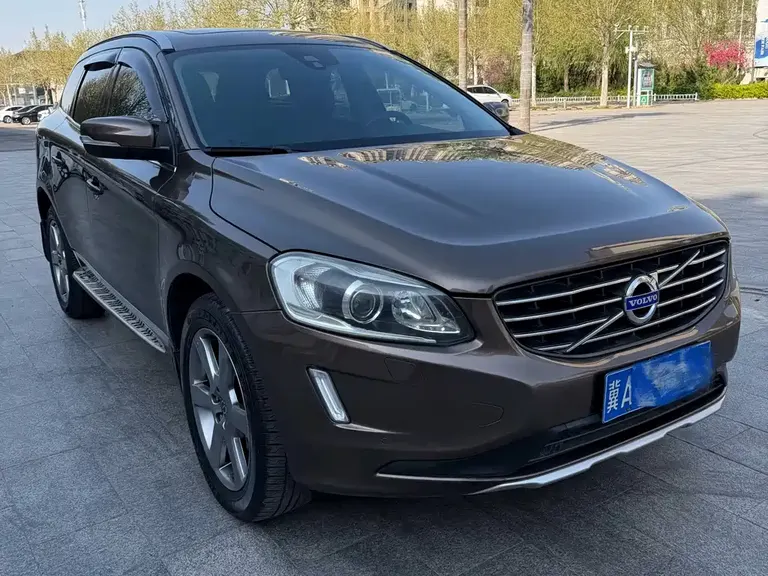 Volvo XC60 (Import) 沃尔沃XC60(进口) 2015款 T6 智逸版