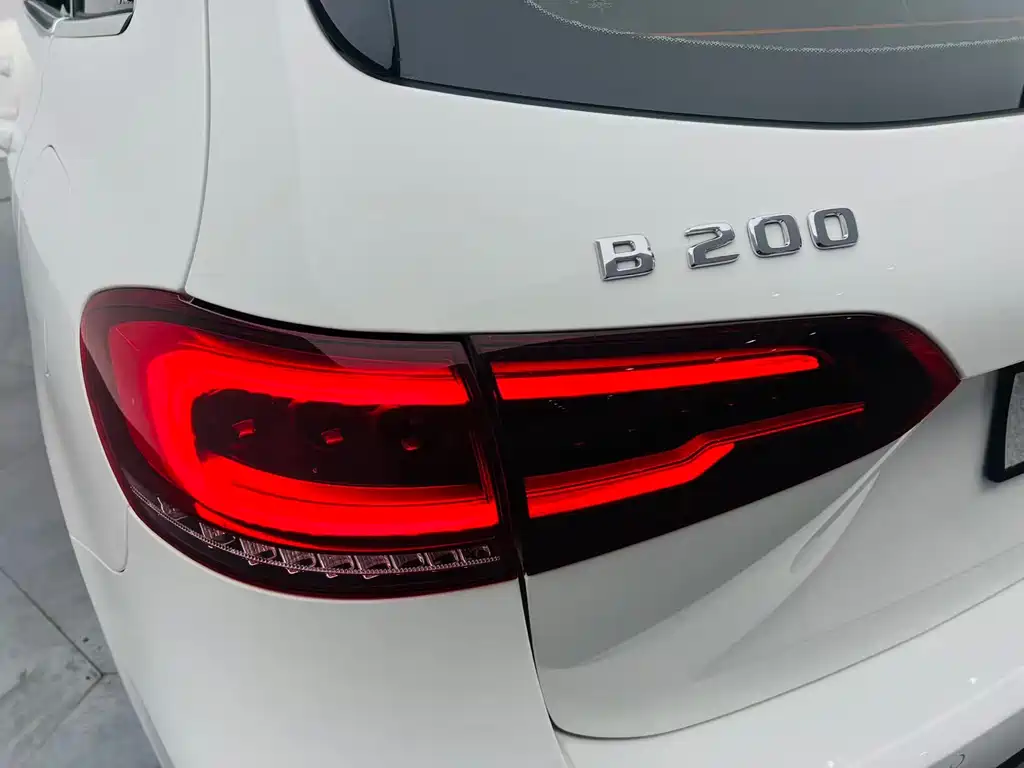 Mercedes-Benz B-Class B 200 Fashion