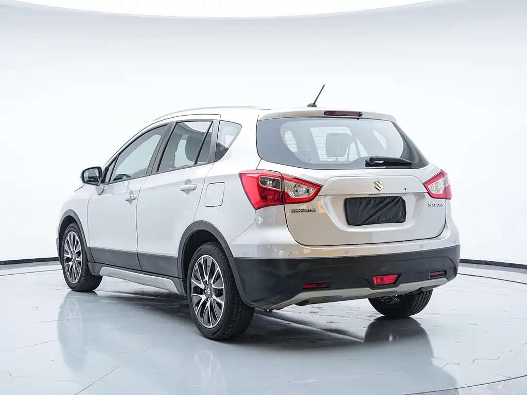 S-Cross 1.6 L CVT 2 WD Elite