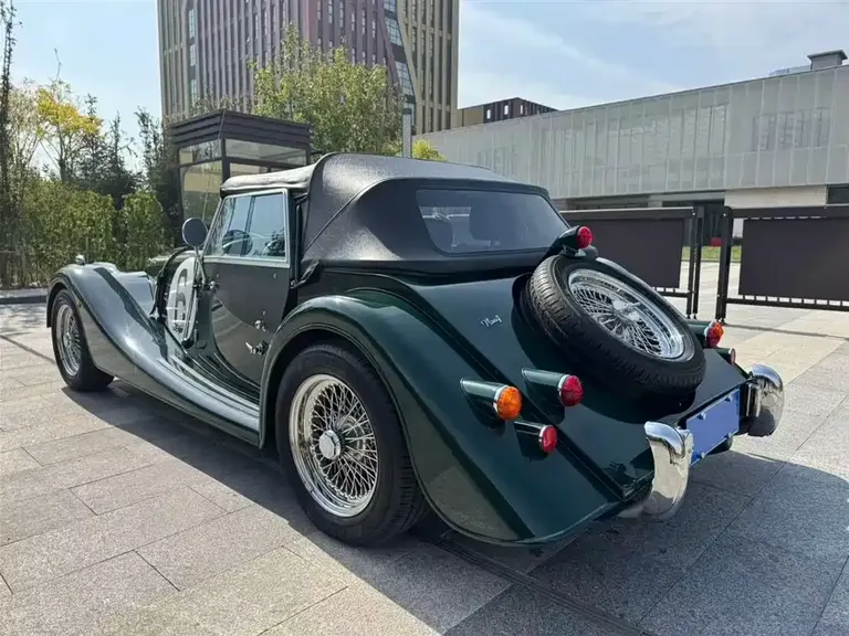 Morgan Plus 4 2.0 L Sport 2-seat