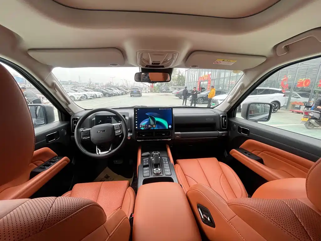Haval H9 2.0 T Gasoline 4 WD Extreme Realm