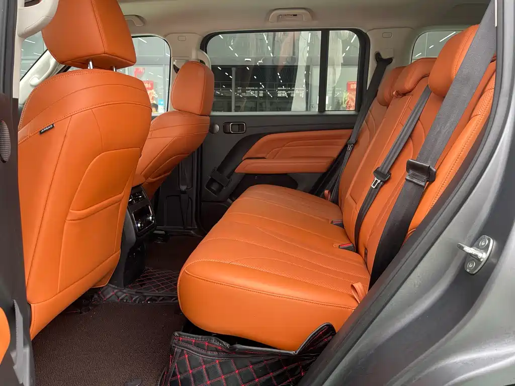Haval H9 2.0 T Gasoline 4 WD Extreme Realm