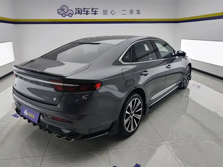 Geely Xingrui Oriental Shine 2.0 TD Moon Gaze