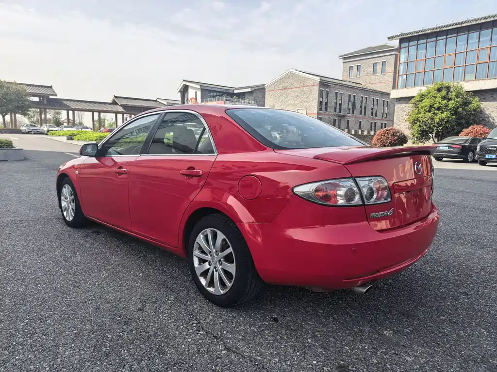 Mazda 6 2.0 L Auto Fashion
