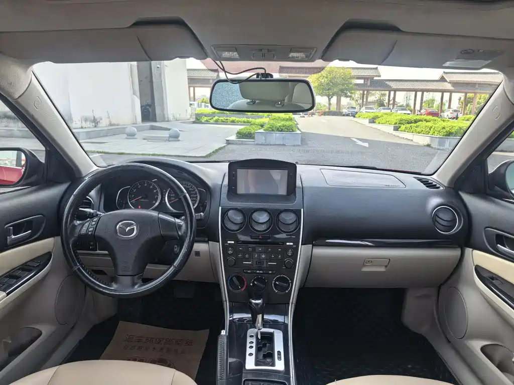 Mazda 6 2.0 L Auto Fashion