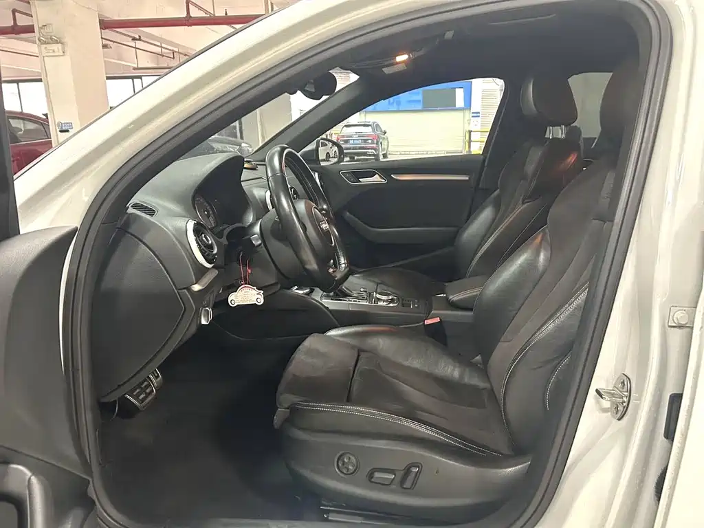 Audi S3 S3 2.0 T Limousine