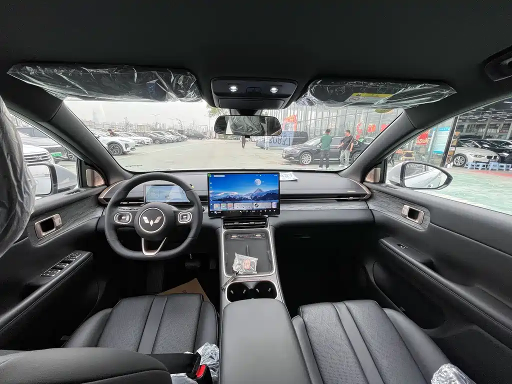 Wuling Starlight S 五菱星光S 2025款 130 km 领航型