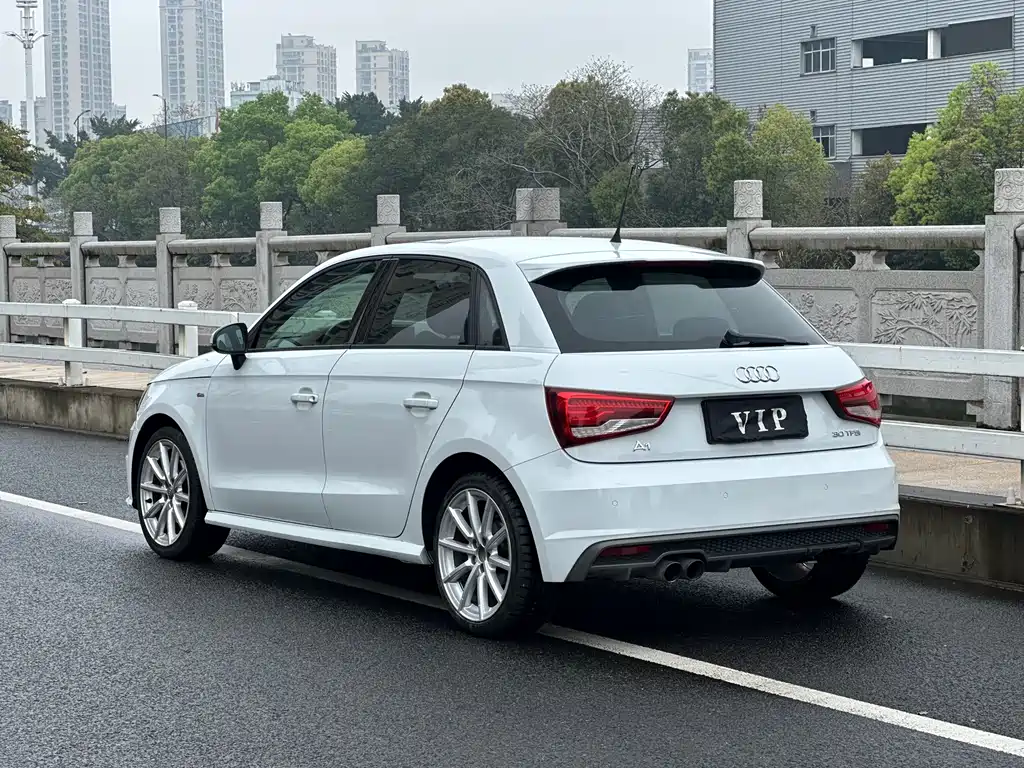 Audi A1 30 TFSI Sportback S Line Sport