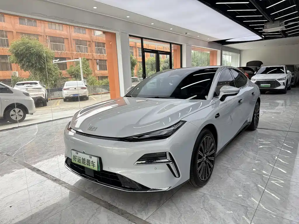Galaxy Xingyao 8 130 km EM-P Explorer