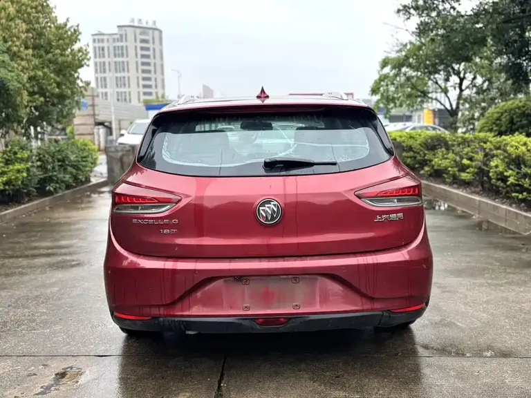 Buick Excelle GX 18 T Auto Elite