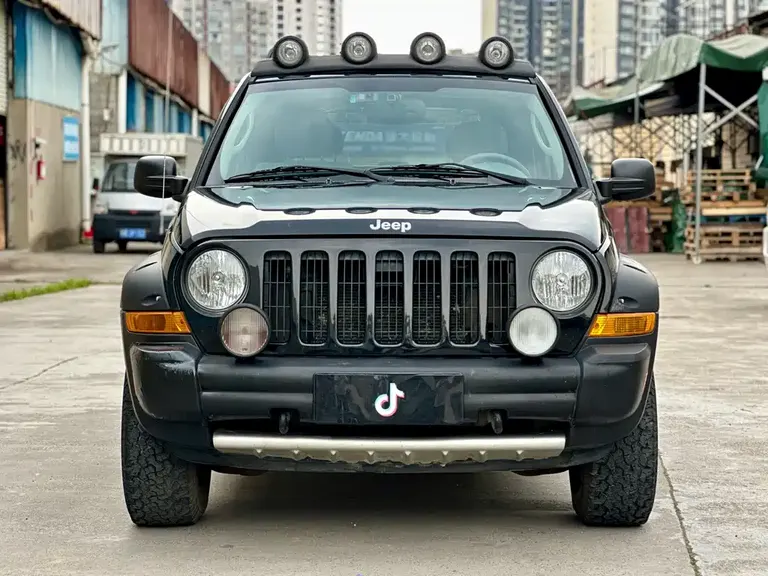Jeep Freedom 3.7 L