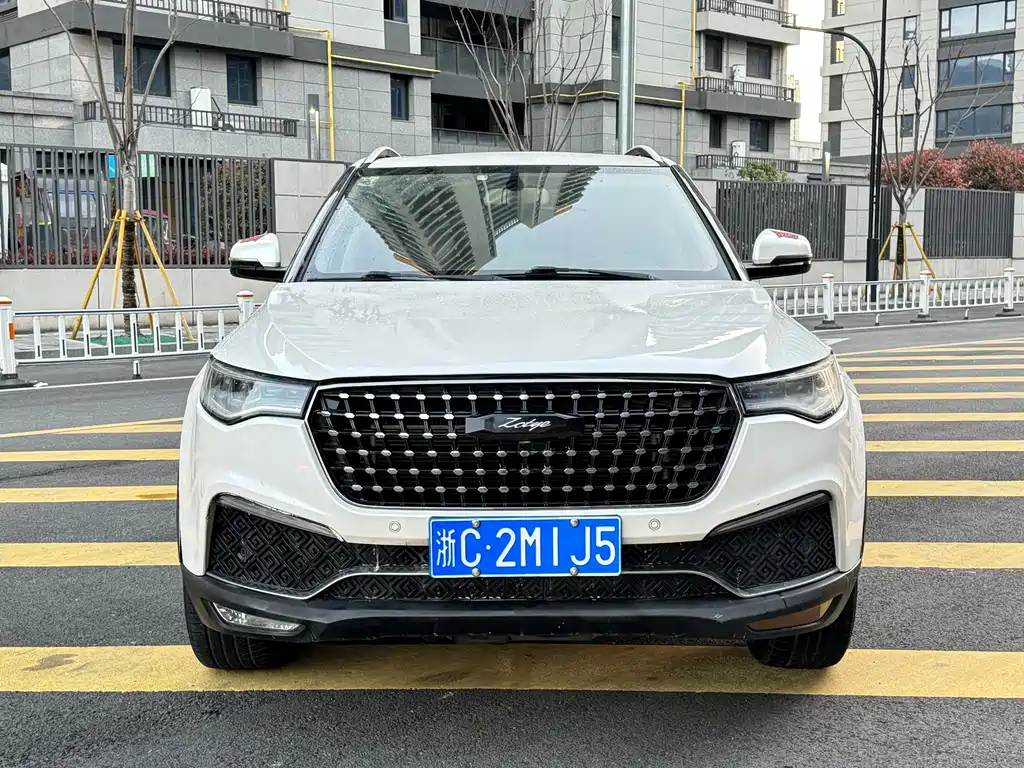 Zotye T700 1.8 T DCT Premium