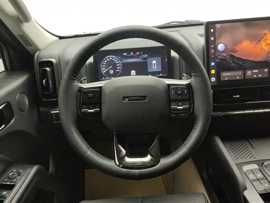 Haval H9 2.0 T Gasoline 4 WD Extreme Realm