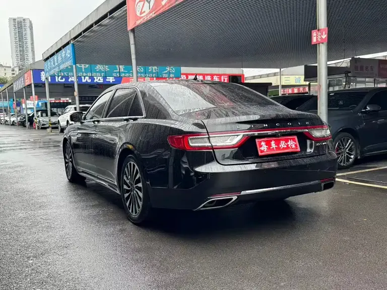 Lincoln Continental 林肯大陆 2017款 3.0 T 四驱总统版